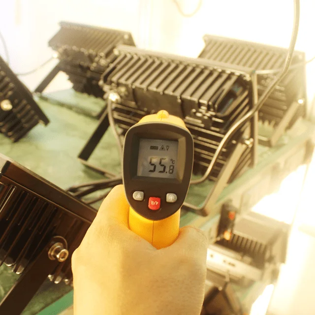 200000 lumen floodlight cob bridgelux ip65 outdoor spot 12V 24V 100watt 100w 200w 200 watt 210w led flood lights