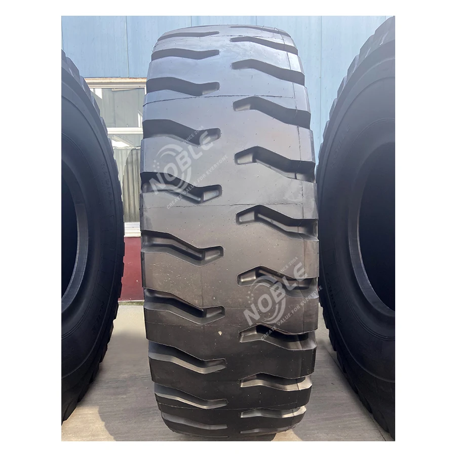 Шина OTR 27.00r49 33.00r51 36.00r51 NBR811 большой самосвал и портовый узор E4