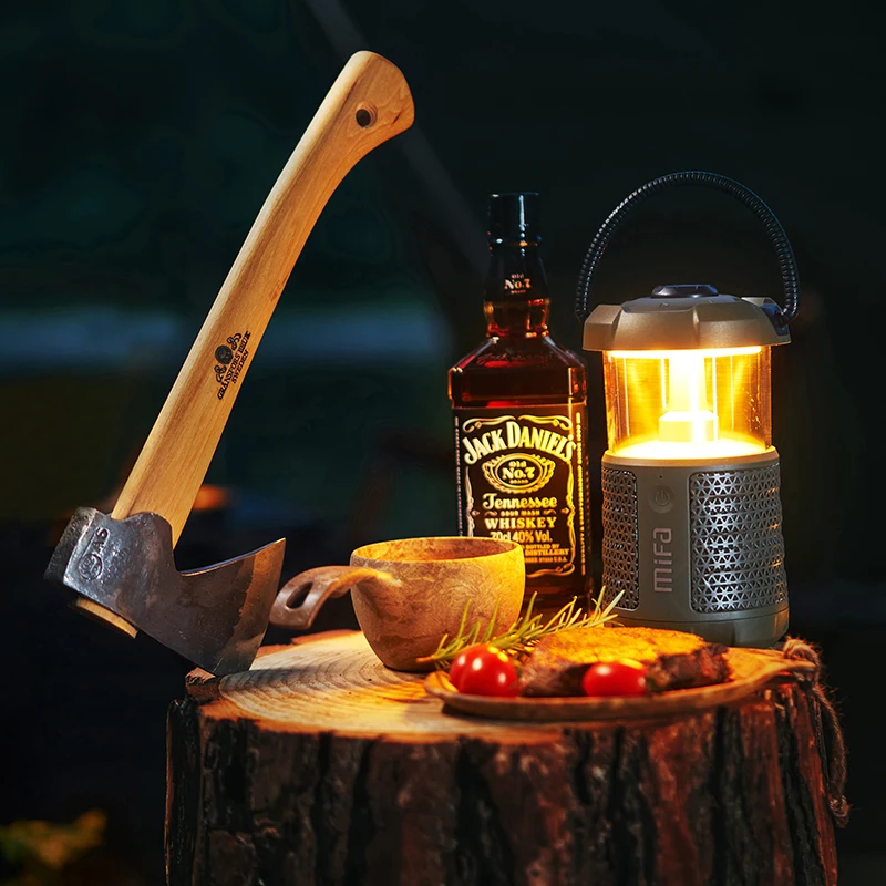 Hot sell Waterproof Portable  USB Charging Camping Lights And Speaker For Travelling And Camping