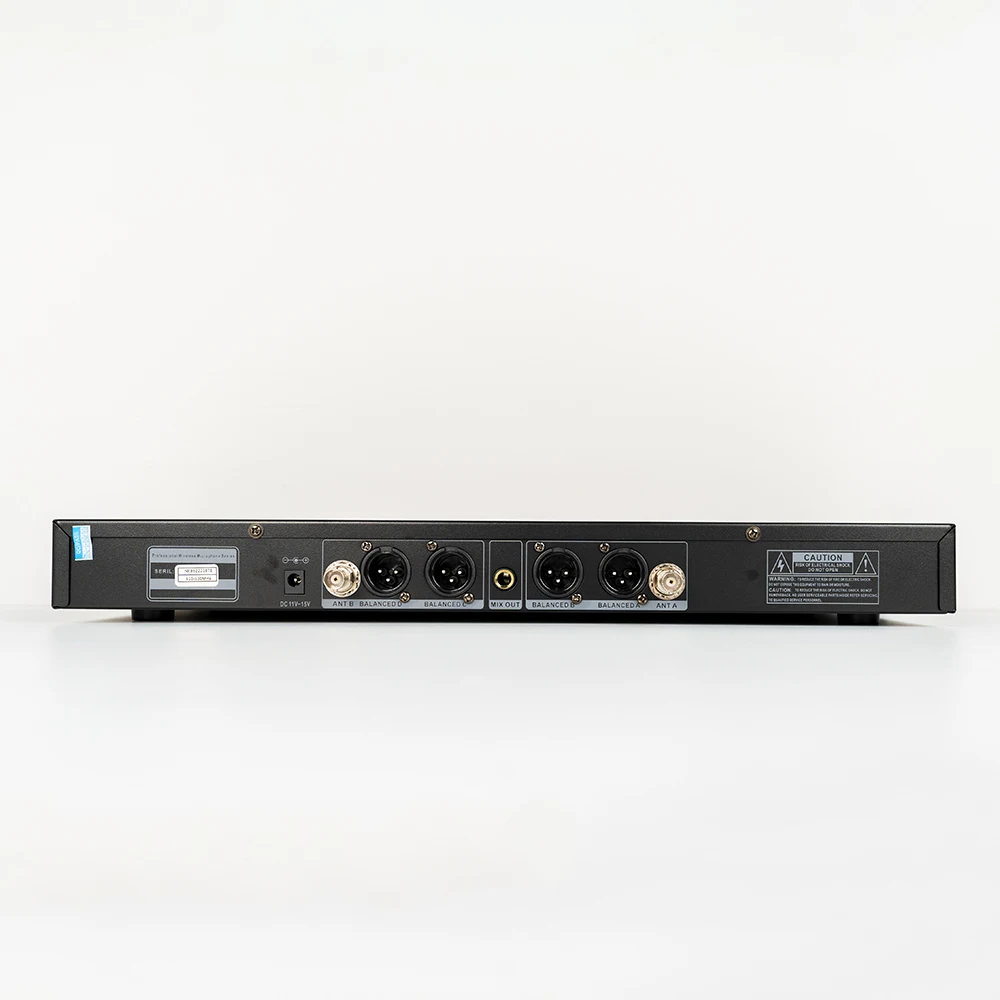 K408 Digital UHF Wireless Stage Microphone 4 Channel Mic Conference Microphone System