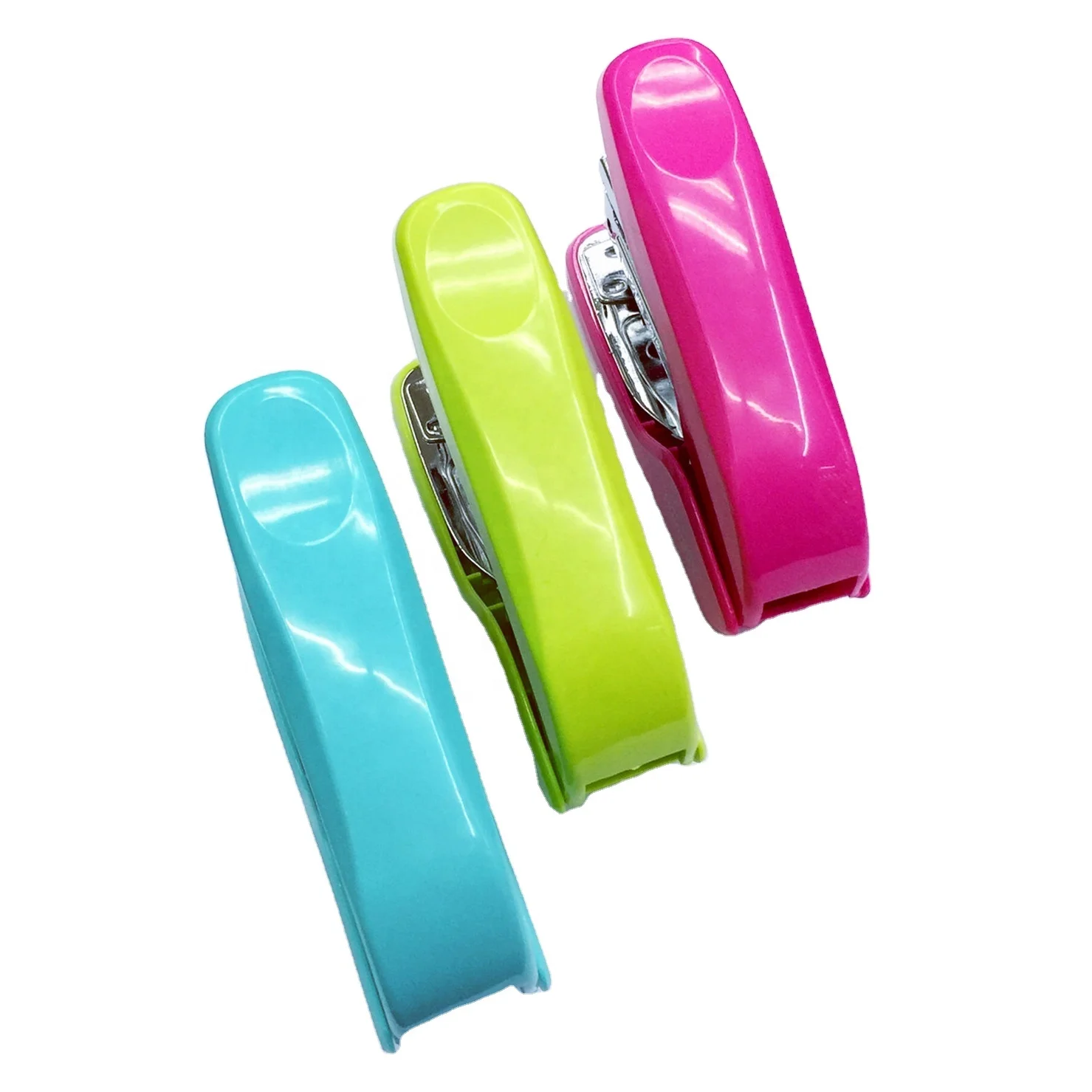 High quality office desktop standard 25 sheets paper manual stationery metal stapler Plastic Book Stapler power saving