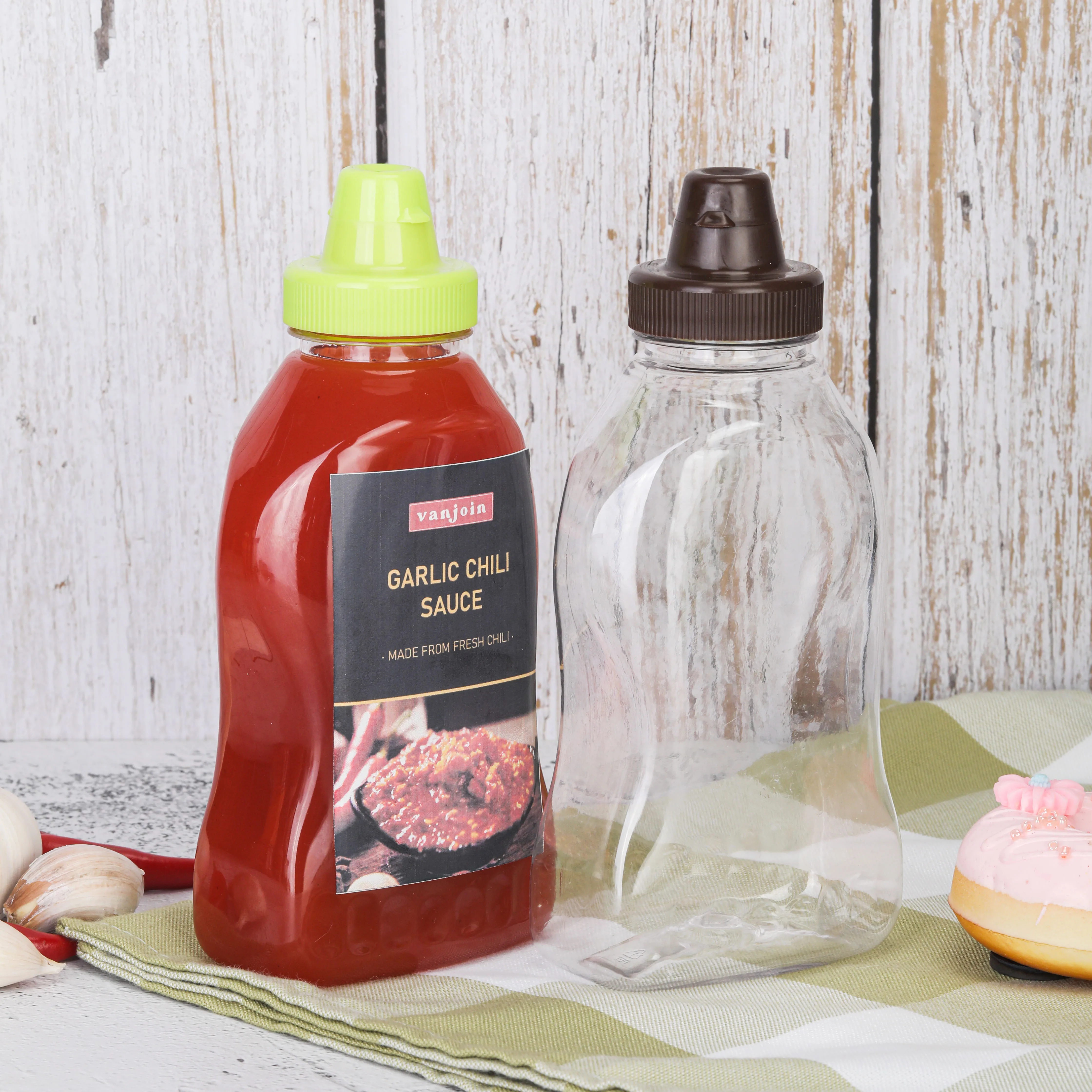 Food Grade 360ml 500g Transparent Seasoning Packaging Plastic Bottles for Sauces Squeeze Bottle