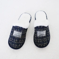 OEM Cheap Winter New Fluffy Fury Plaid style Korean PVC Non-slip Ladies Slippers Sandals