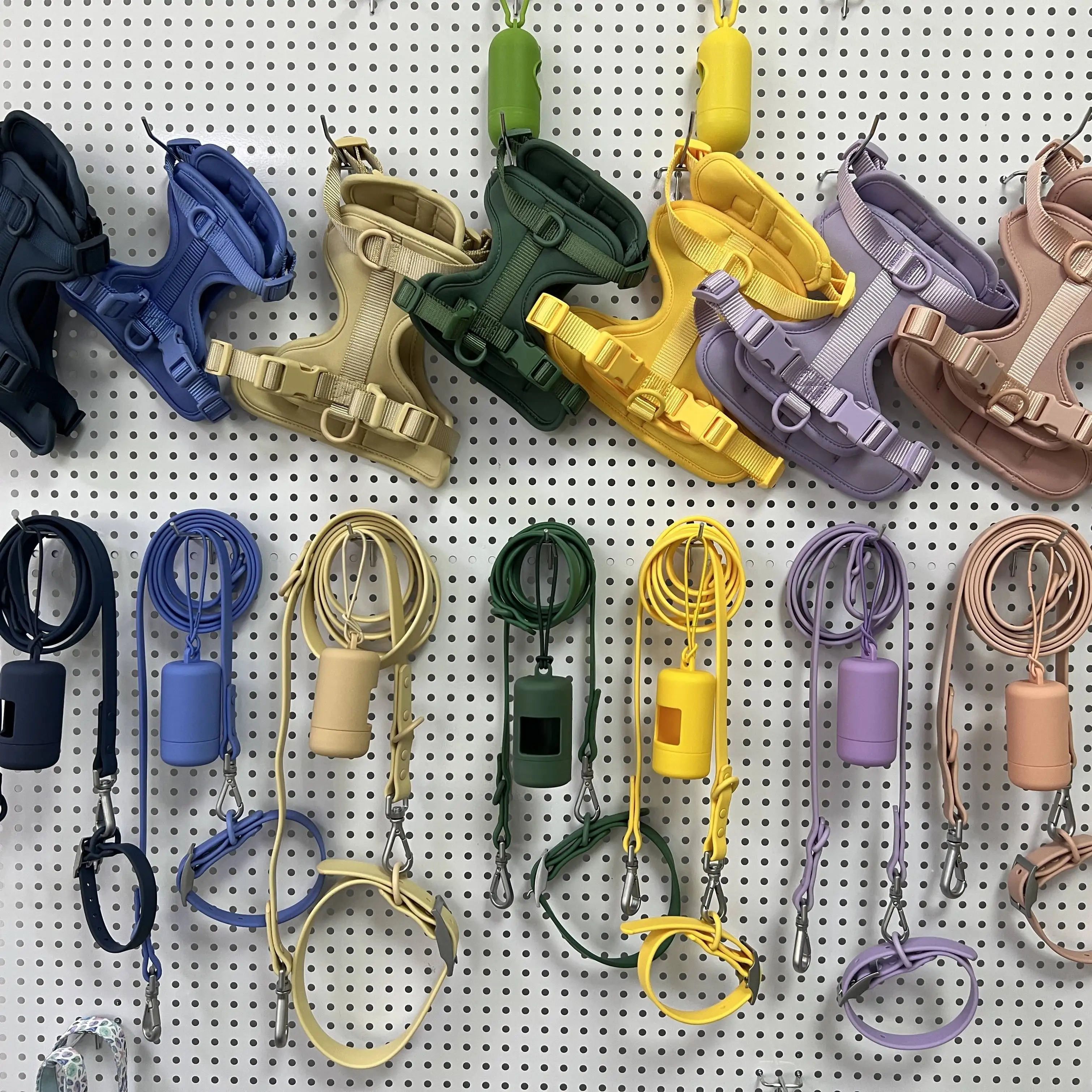 Wholesale Personalized Custom Logo Pvc Soft Hunting Waterproof Pet Dog Collar Leash Harness Set With Poop Bag Holder