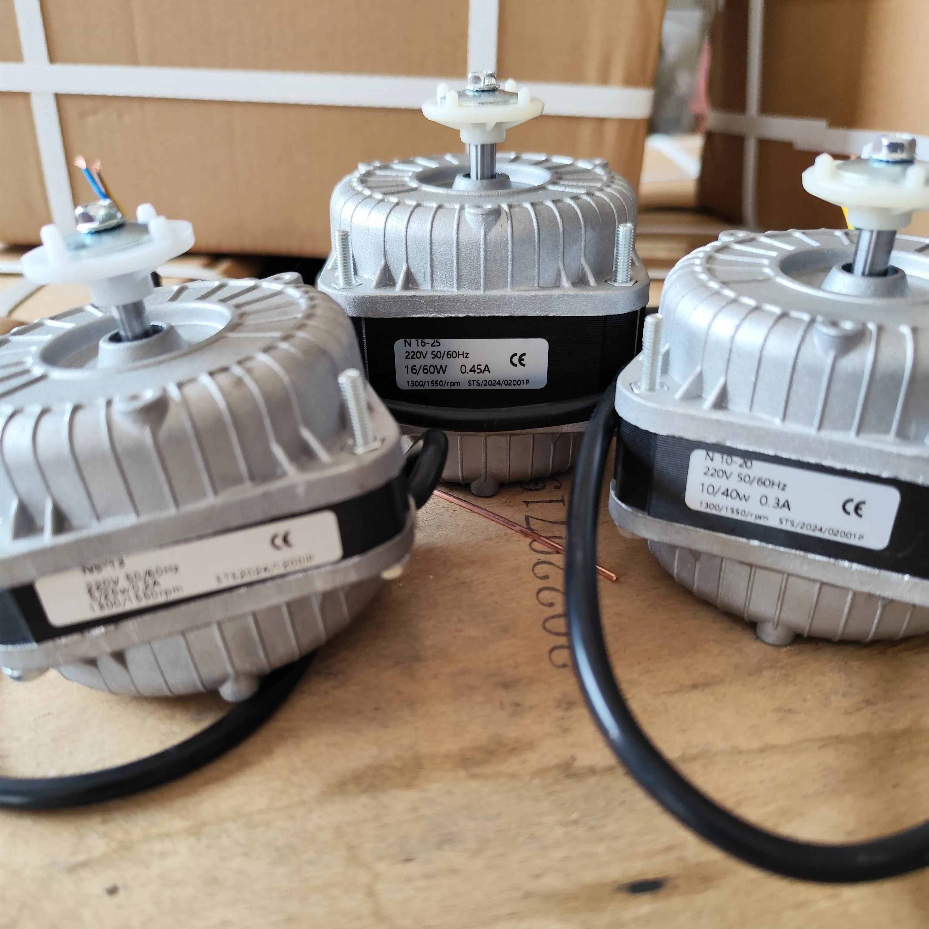 Good Quality Refrigeration Fan Motor for Evaporator Freezer Parts 5W 10W Customized
