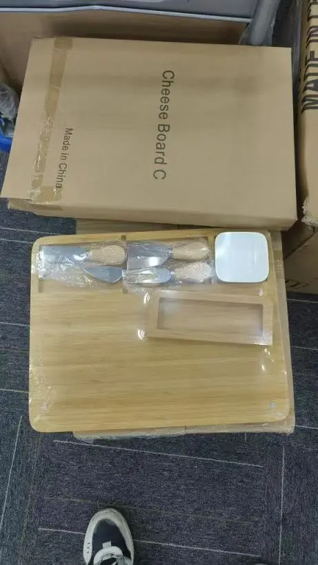 Rectangle Bamboo cheese board with bamboo wood handle and knife set bamboo fruit plate for Family reunion