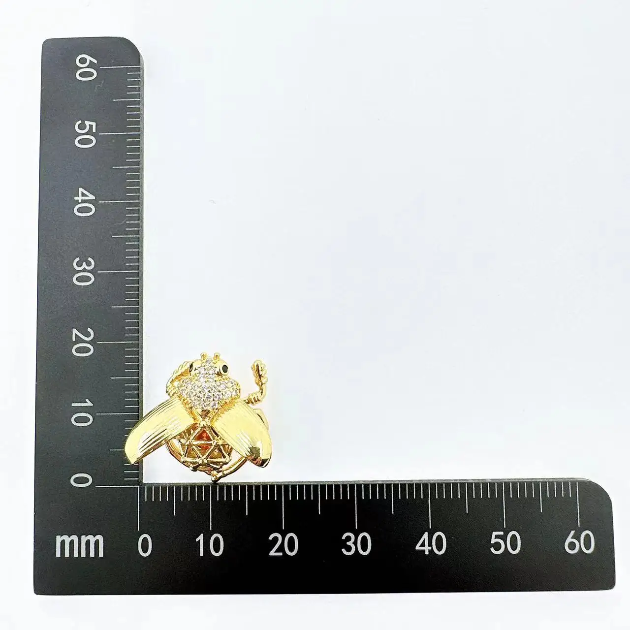 Hip Hop 18K Gold Plated Zircon Insect Scarab Beetle Pendant For Women Necklace Jewelry Making Accessories Findings