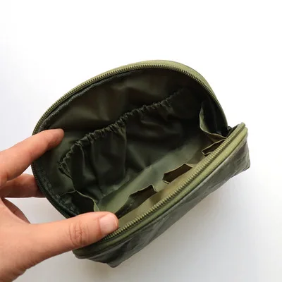 Fashion Shell Shape Washable Fabric Black Green Kraft Paper Cosmetic Makeup Tyvek Pouch Bag