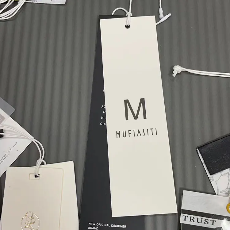 Модный дизайн, логотип на заказ, кроссовки, футболка, платье, одежда, бирка-качели, Экологичная бирка-качели, бирка на веревке, складные бирки на веревке