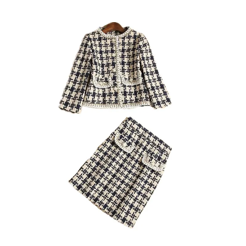 Black and white swallow gird Tweed blazer suit