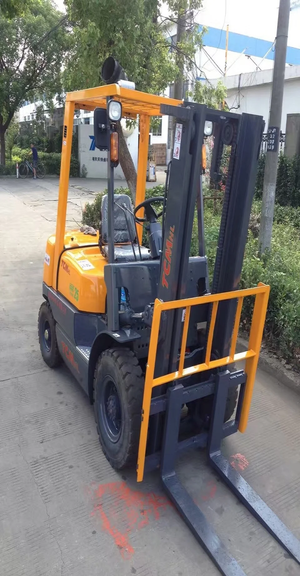 used high quality Japan FD25T FD30T FD50T TCM forklift resell in china good price My whatsapp:008613816985448