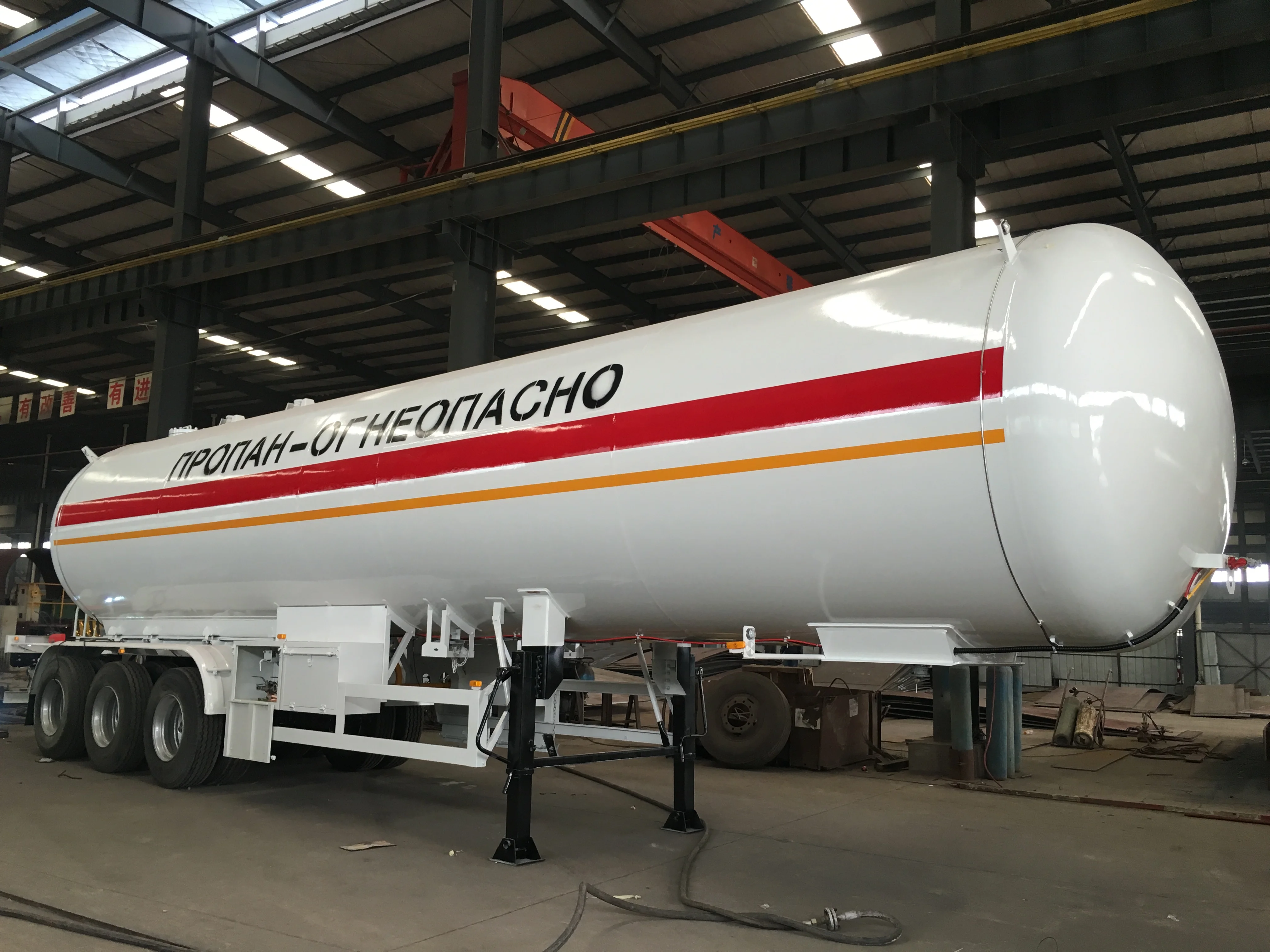 Aluminum alloy oil tank trailer fuel tank semi trailer for 3 axles usage