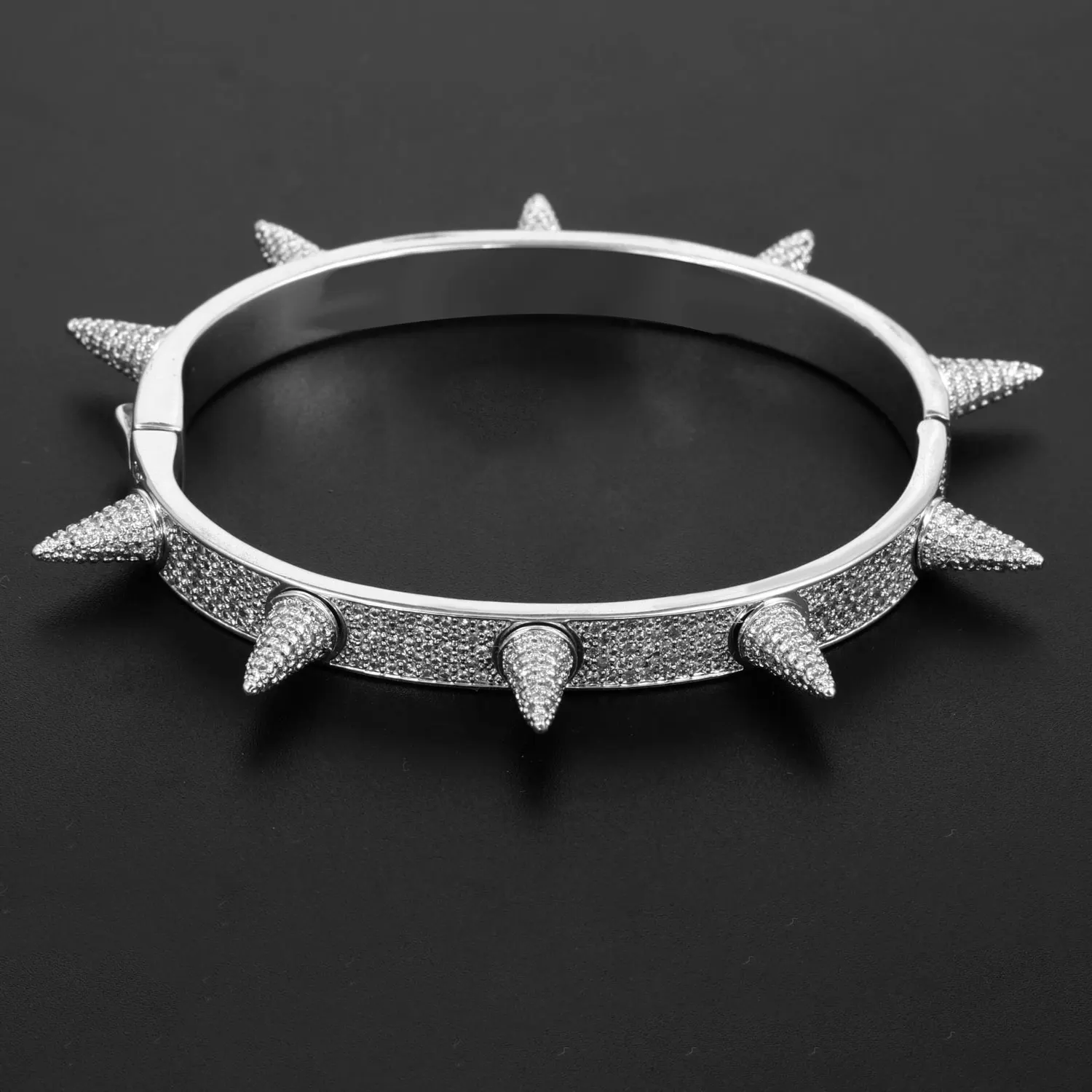 Iced Out Spikes Bangle Punk Rock Roll Studs Sharp Spike custom fashion jewelry bracelet for men