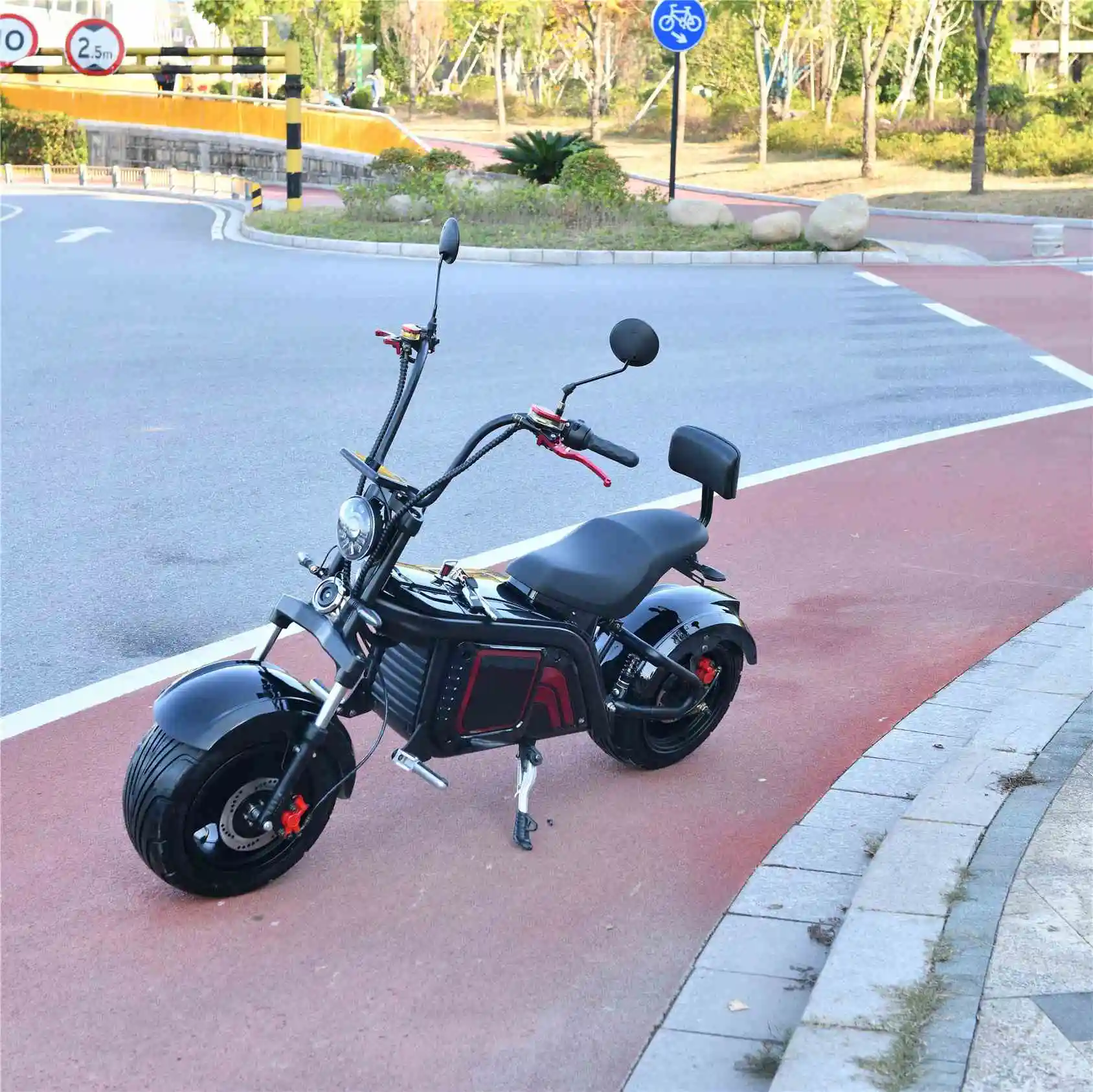European Warehouse EEC 20Ah 2000W Hulk Model 2 Wheels Electric Scooter