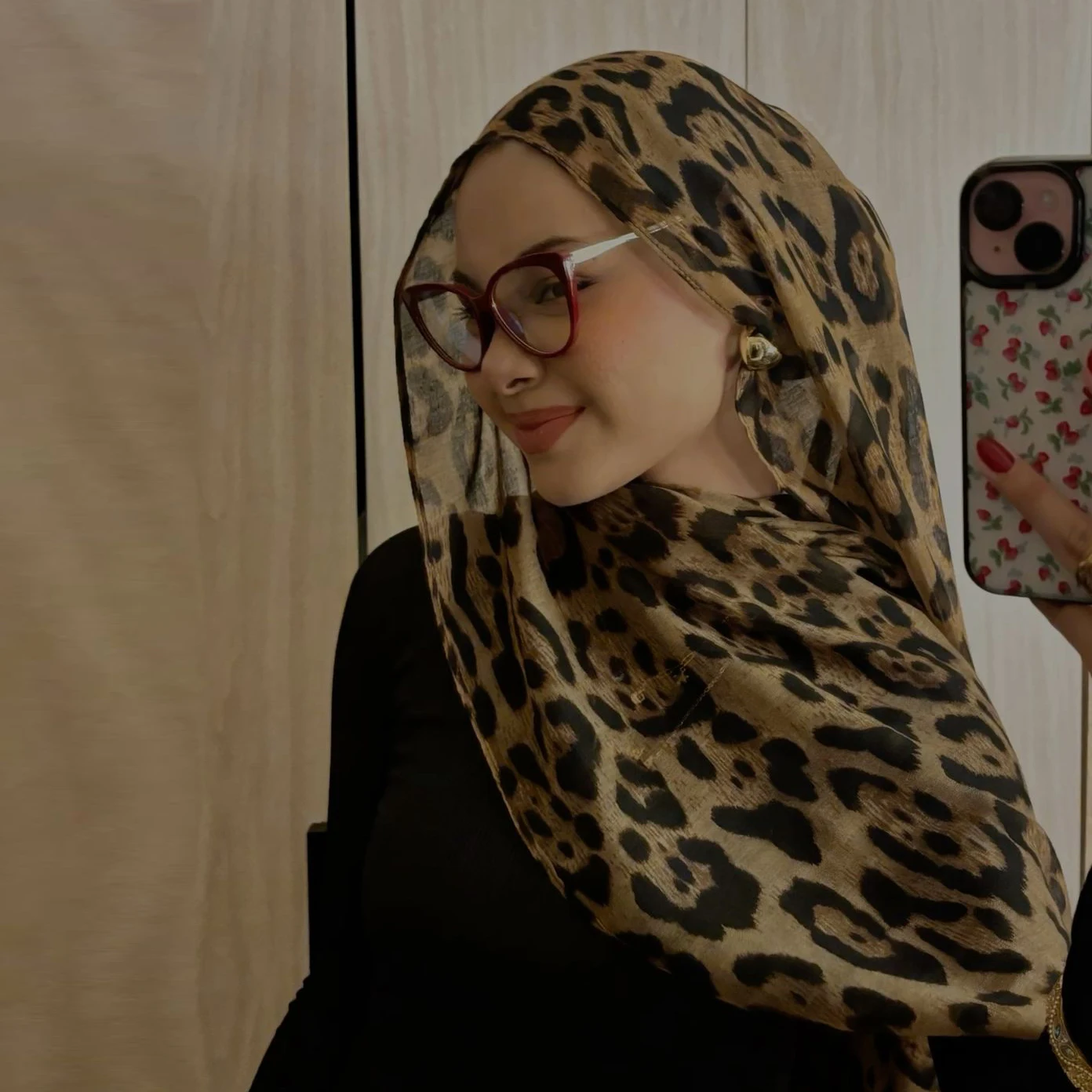 Sharut Hot Selling Wholesale Women Muslim Shawl Light Weight Soft Cotton Scarf Large Leopard Print Hijabi Viscose Hijab Scarf