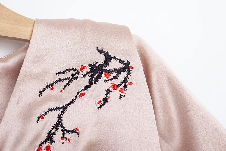 
New Design Chinese Hanfu Traditional Vintage Retro Style Newborn Baby Girl Pink Silk Veil Skirt with Yarn Hem and Poppers Bottom 