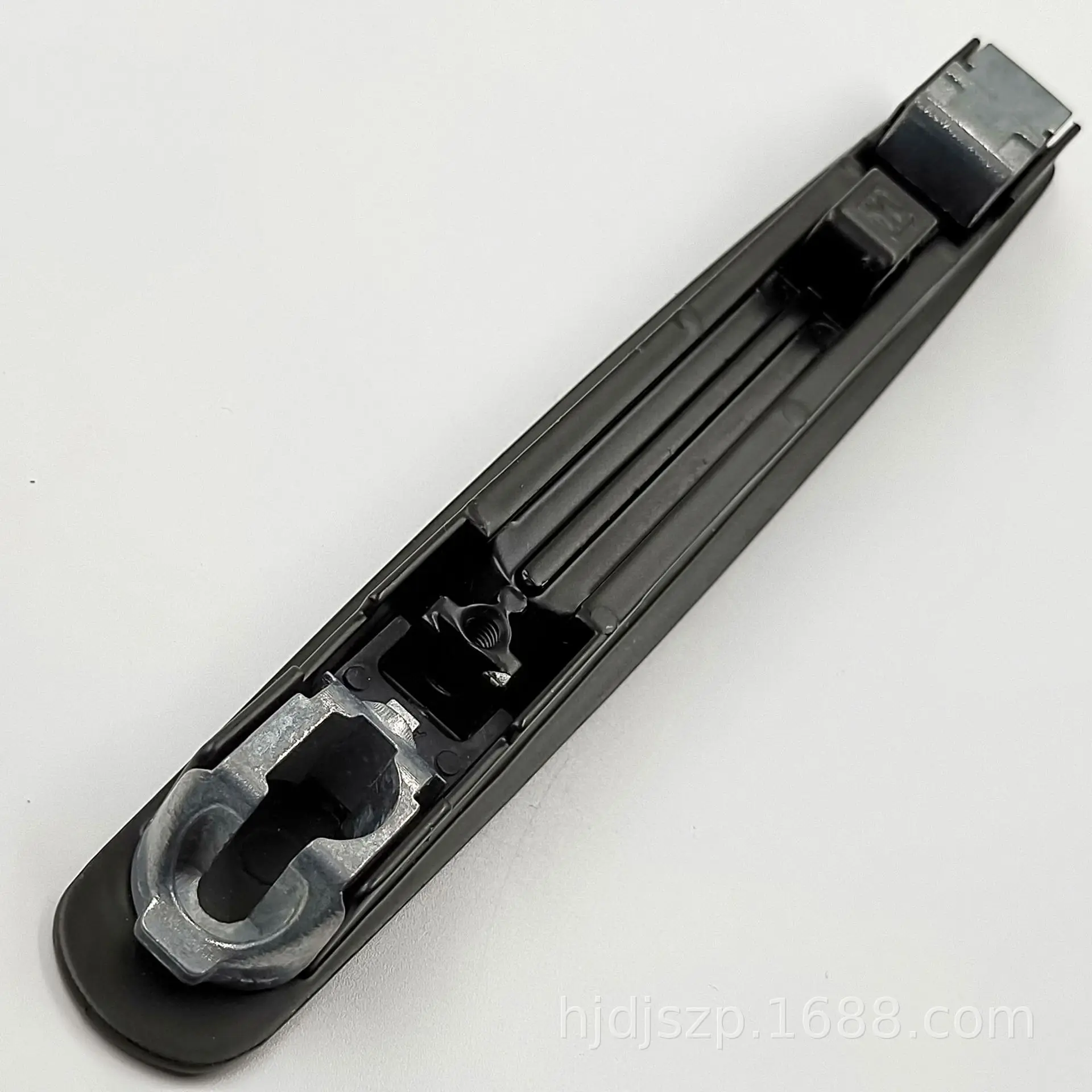 hot sale lebanon aluminum accessories Pvc sliding window safety lock   LJA078
