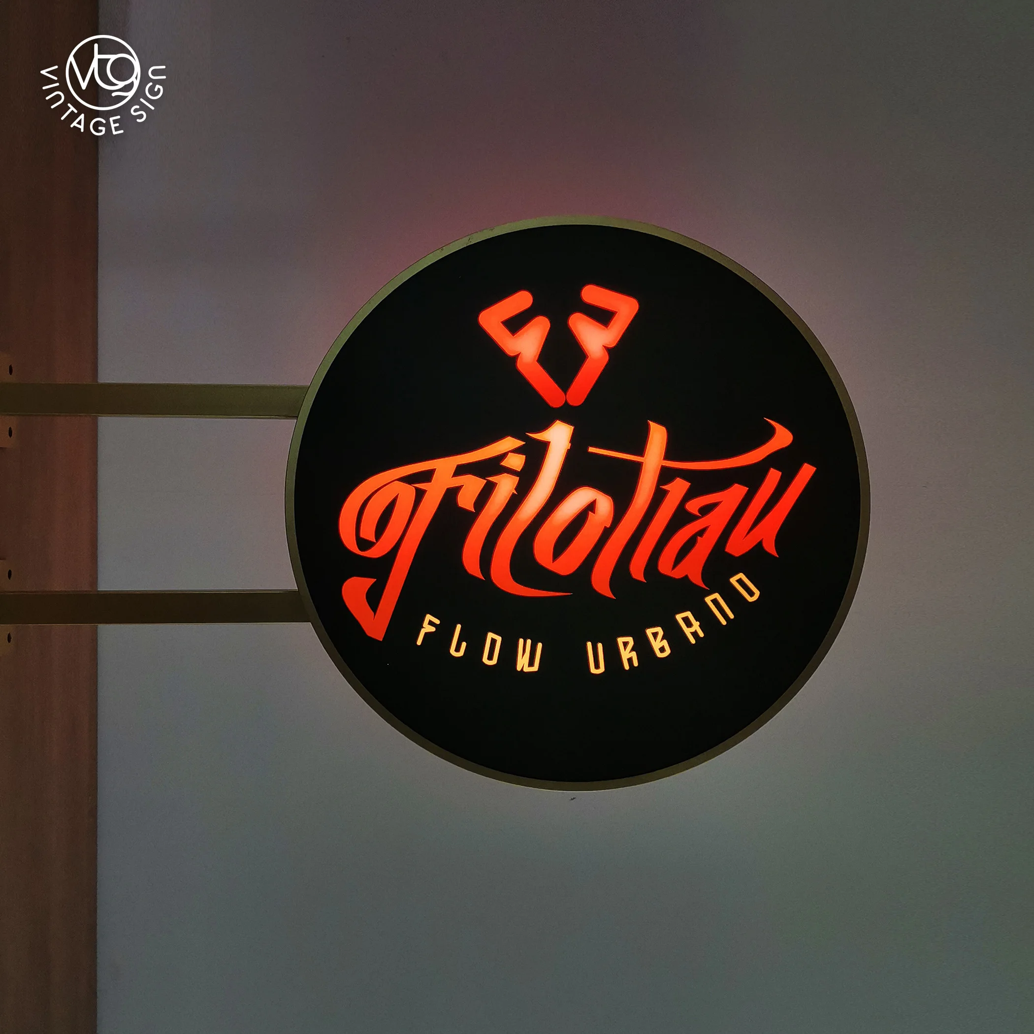 Free Standing Round Logo Outdoor 3d Led Shop Advertising Light Box Sign 3D Lighting Acrylic Led Advertising Led Light Box