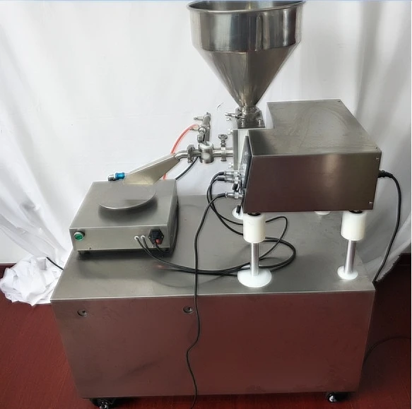 Small cake filling cake coating icing cake icing smoother machine
