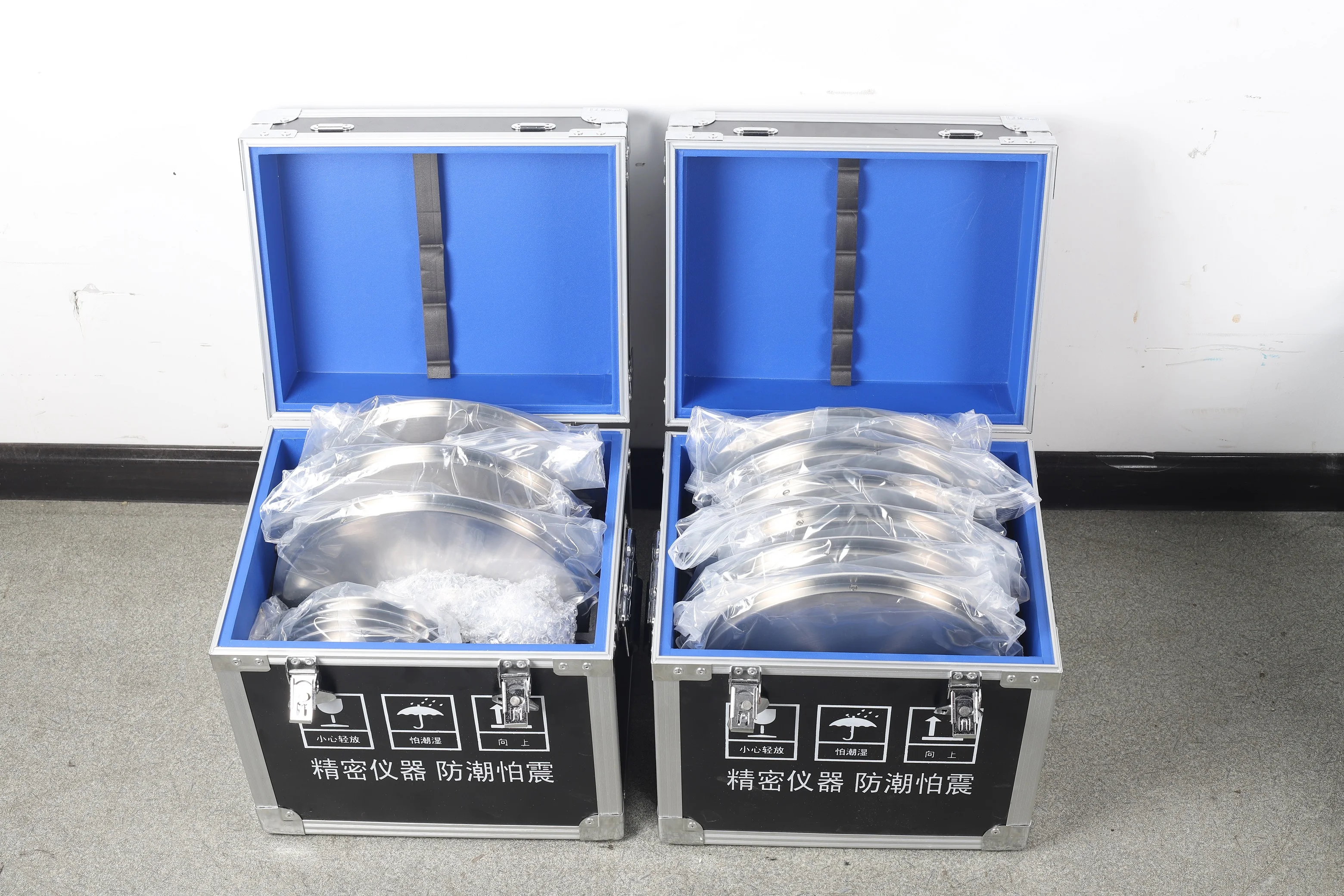 
Automatic dead weight tester for pressure calibration 