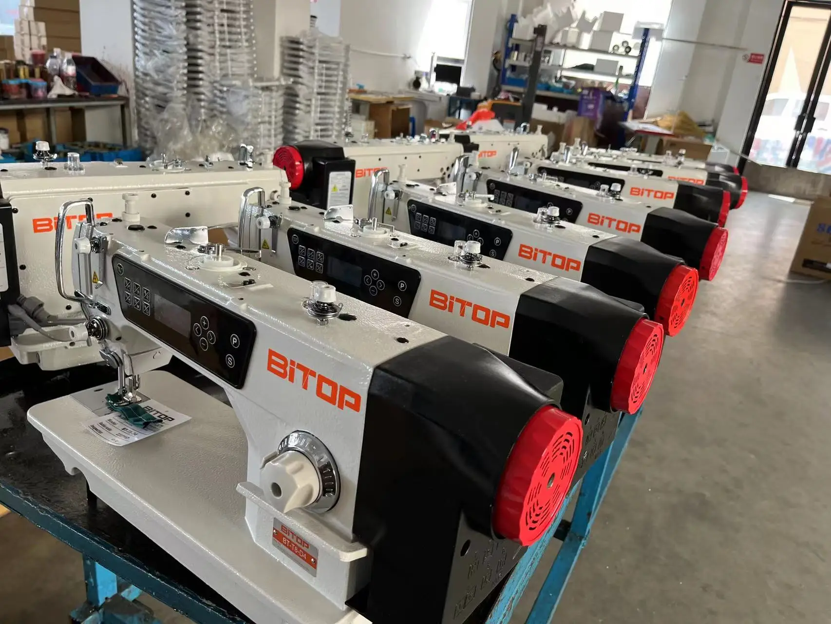 BT-0306-D4 automatic thread cutter heavy material sewing machine walking foot