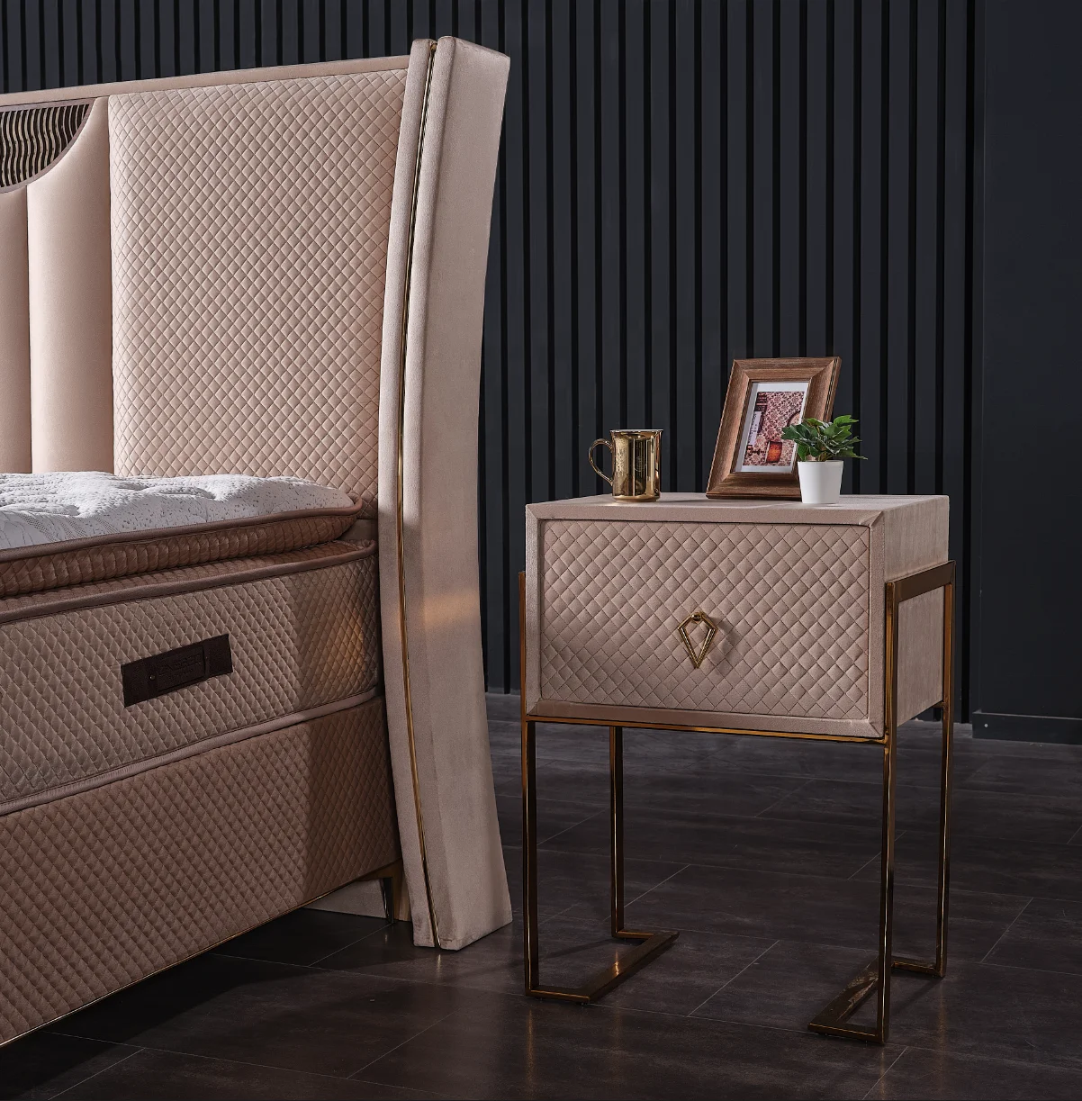 Hot Sale Soft Bed Modern Upholstered Fabric Bed Single Double King Size Bedroom Furniture