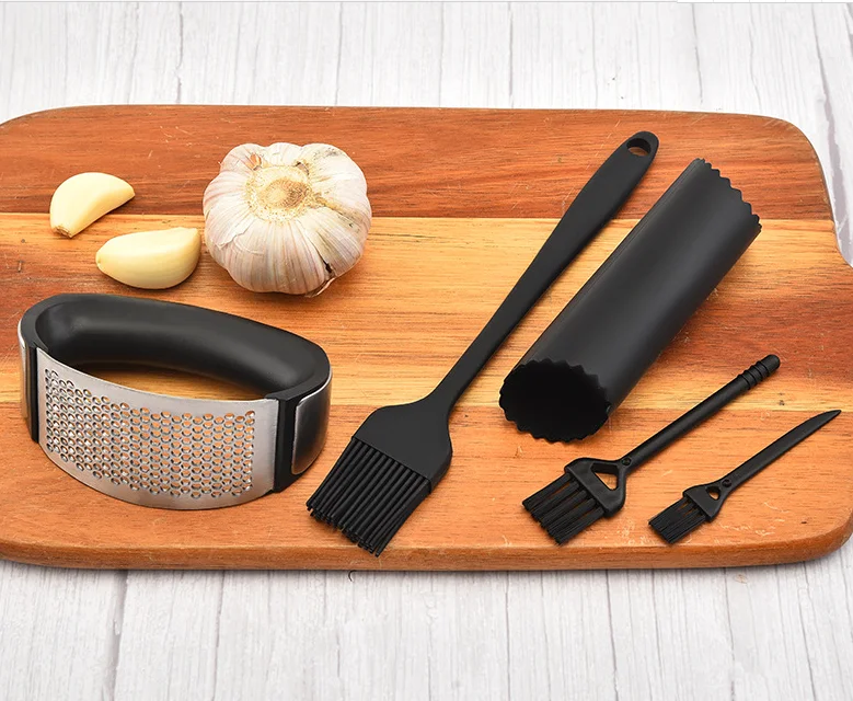 5 pcs Stainless Steel Garlic Presses,L-Arc Shape Design Garlic Crusher With Silicone Tube Garlic Kneader And Clean