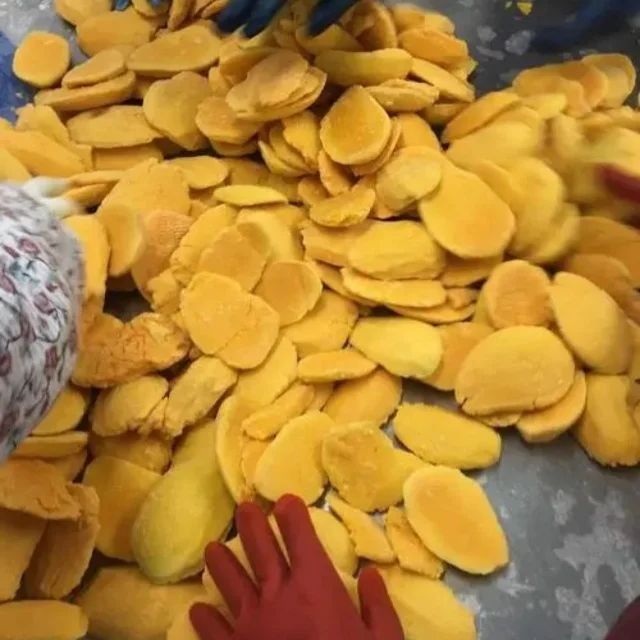 Wholesale IQF Frozen Mnago Slice Frozen Fruit Freeze Mango Halves IQF Frozen Mango 1/2 Cut
