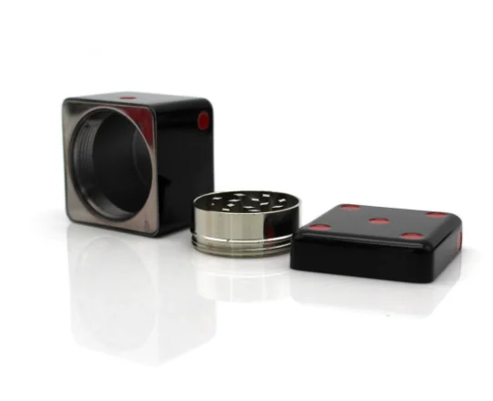 2024 new style customized logo wholesale creative dice shape diameter 40mm 3-layer zinc alloy smoke grinder tobacco grinder