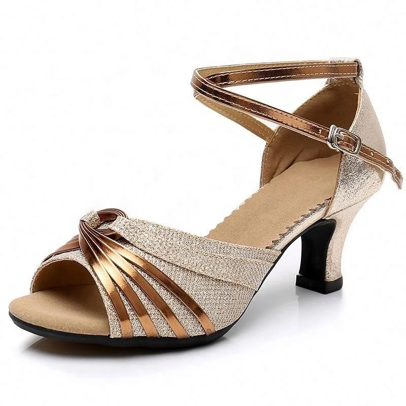 
2021 Hot Sale Factory Wholesale Ladies Latin Dance Shoes Low Heel Sandals 