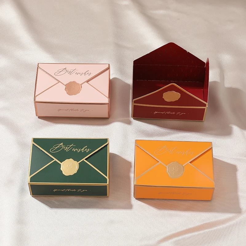 Custom Logo Gift Paper Candy Box Printed Treat Bags Paper Birthday Party Wedding Decoration