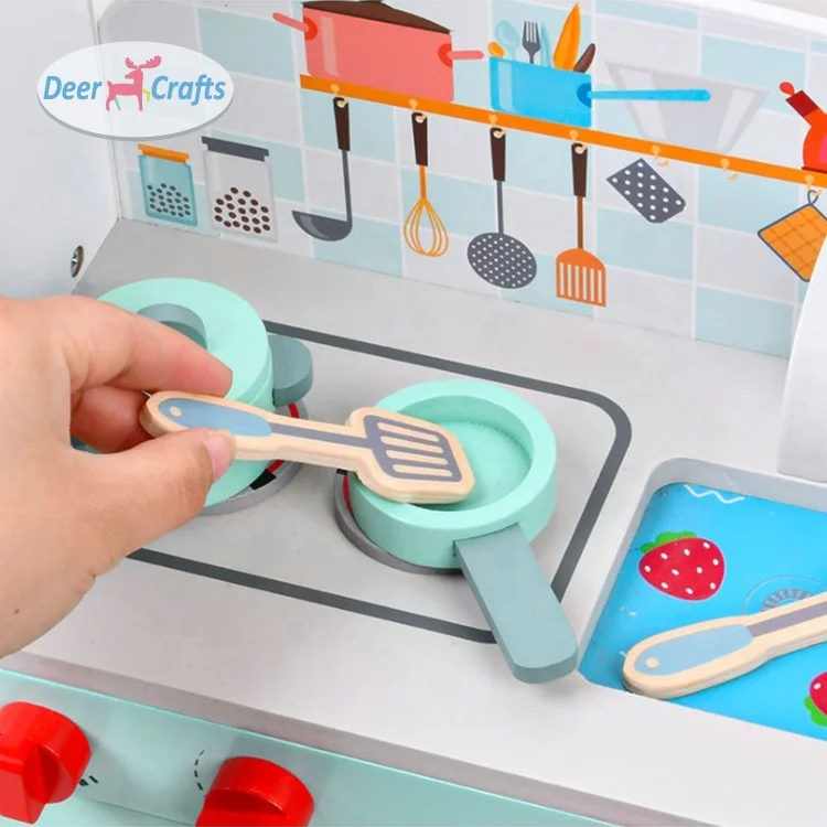 New creative wooden small kitchen role play toy set for kids DC10669