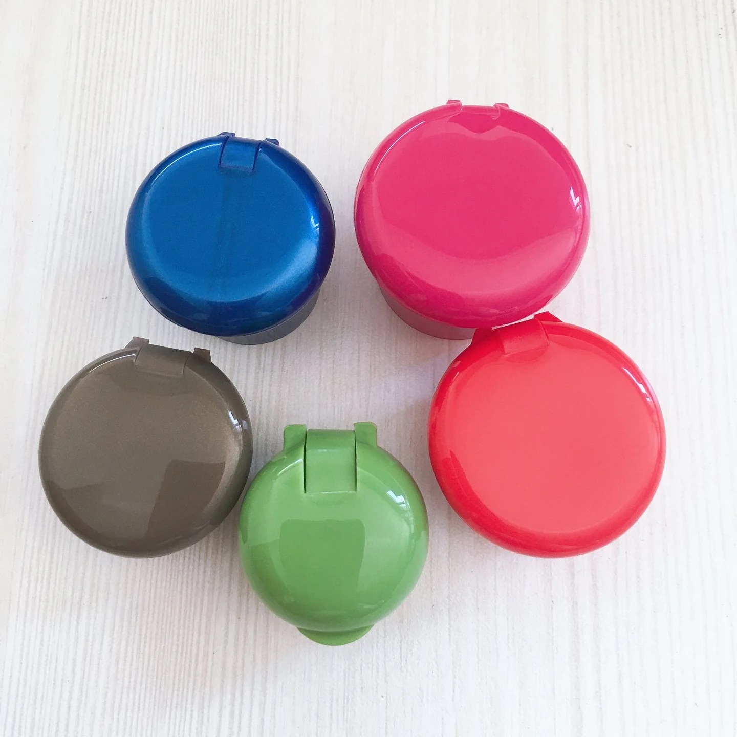 
Flip top cap mushroom cap 24/410 