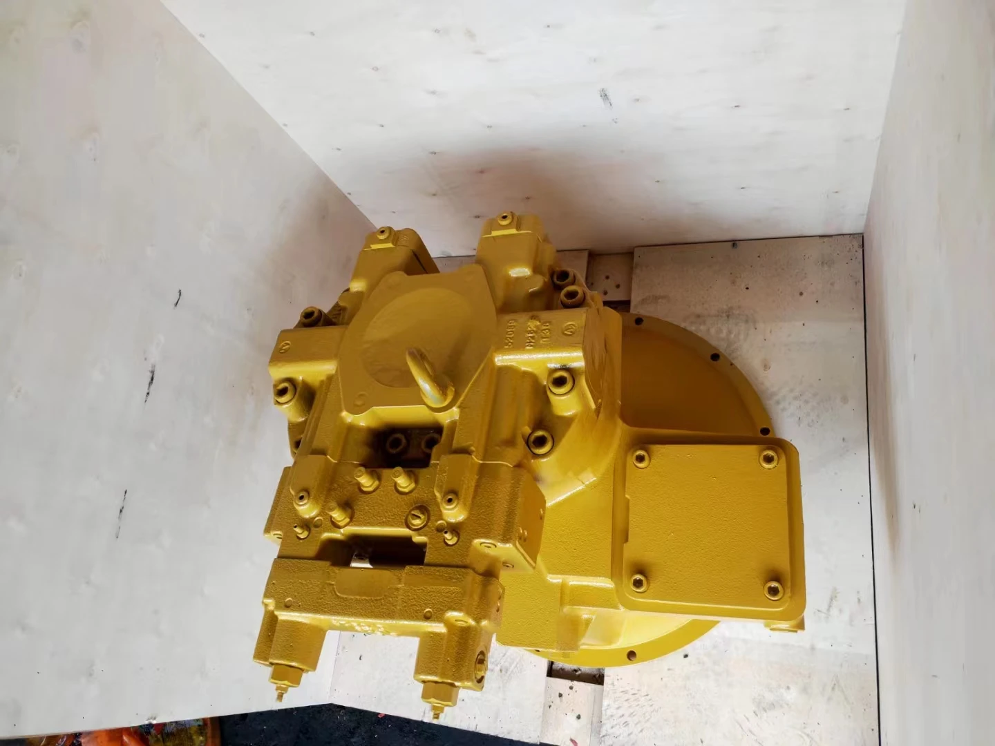 Главный гидравлический насос REXROTH A8VO160 для экскаватора