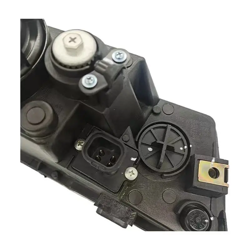 Right fog lamp assembly AZ962272000013 SITRAK C7H