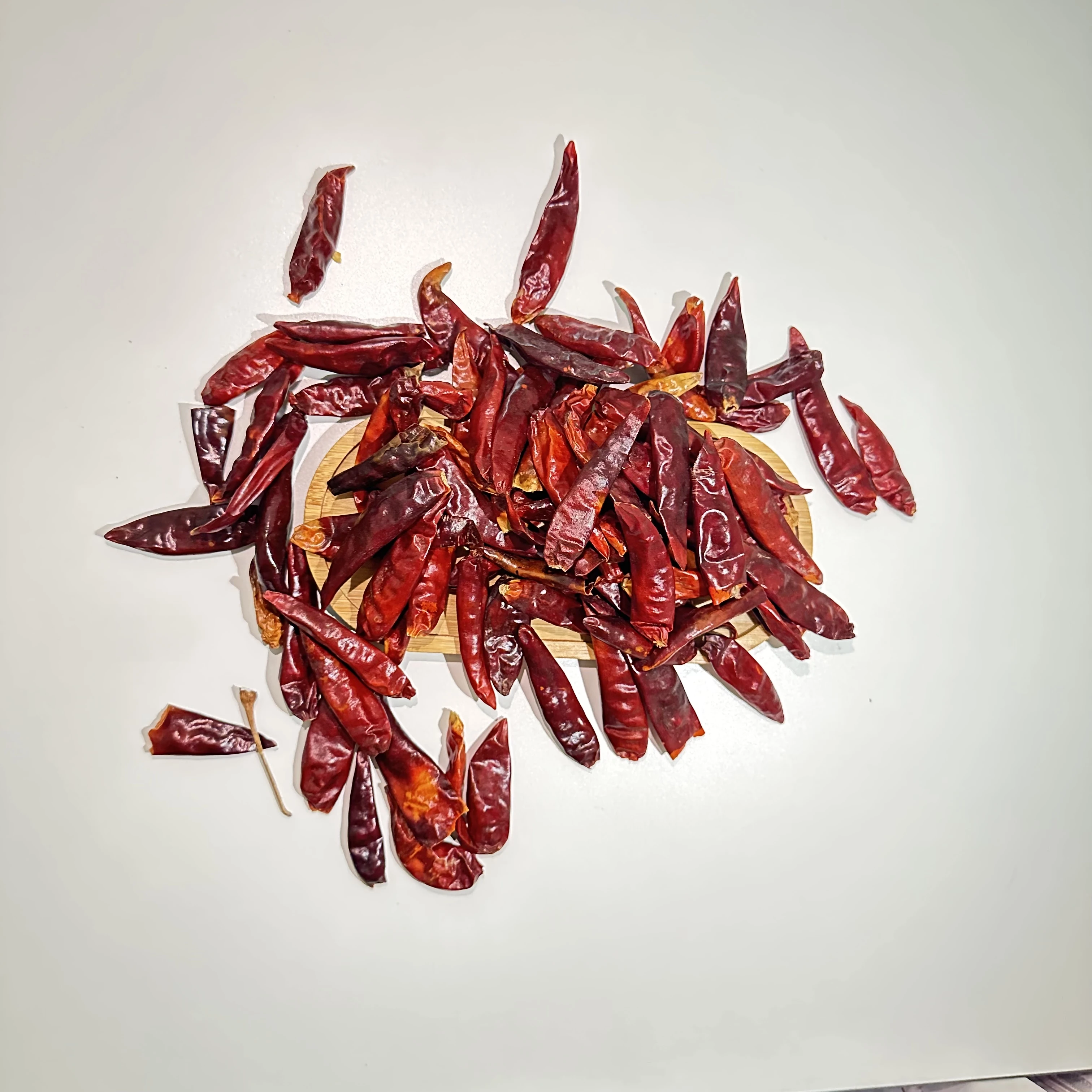 Wholesale All Natural Dry Red Pepper High Quality with Spicy Taste Fresh Capsicum Product