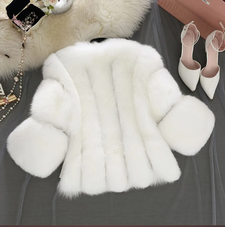 Hot selling solid color casual korean winter coats clothes women faux fur coat for wholesales