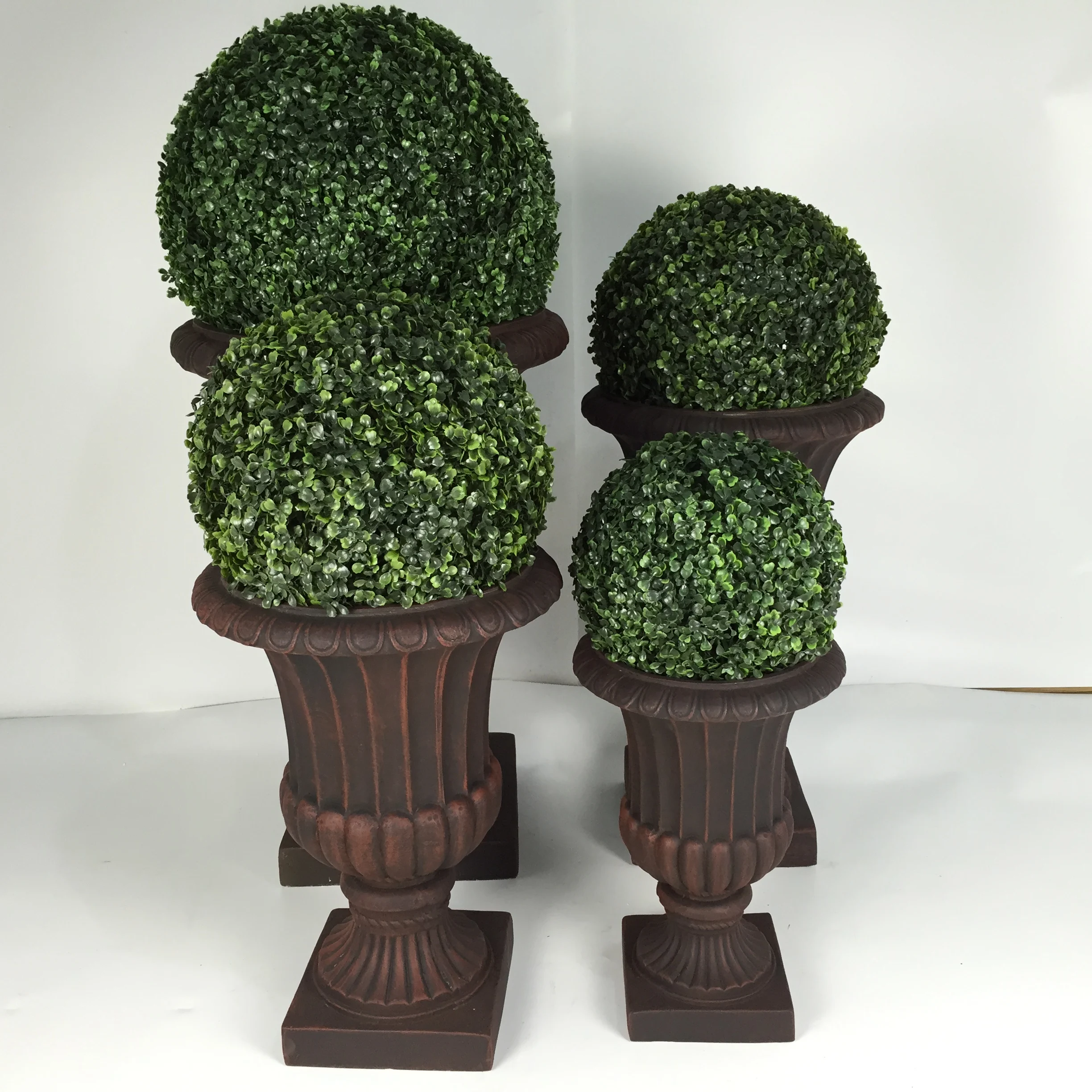 Factory direct sale durable outdoor garden round concrete cement urn planters for garden