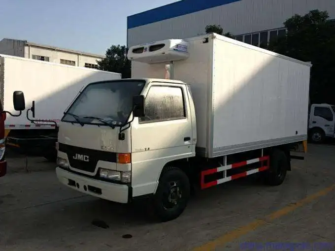 JMC 13cbm Vegetable Transport Truck 4x2 Refrigerated Vehicle