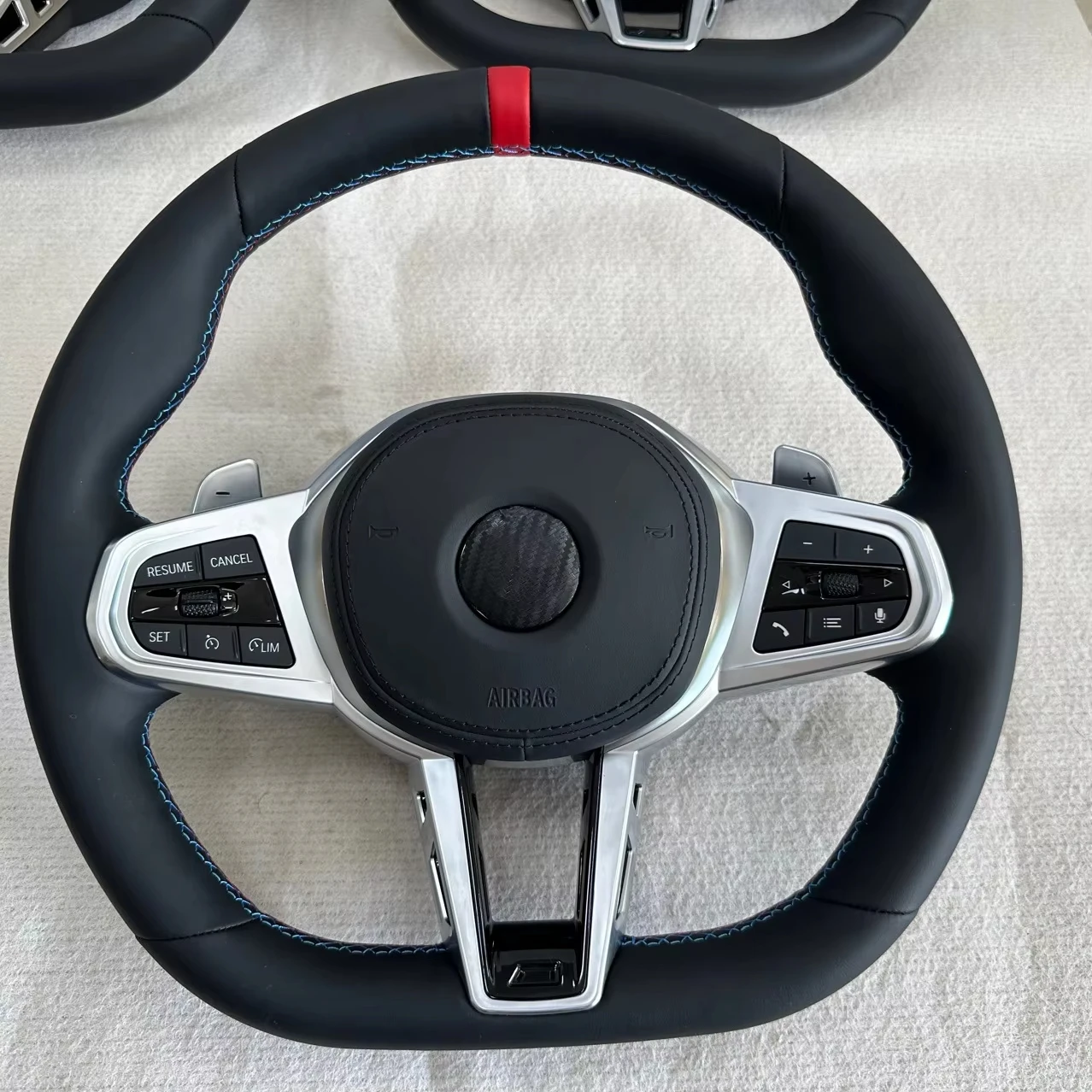 Half Perforated Leather Forged Carbon LED Steering Wheel for BMW G Series G11 G12 G20 G21 M3 G80 G81 M4 G82 G83 G30 G31 G32 G01