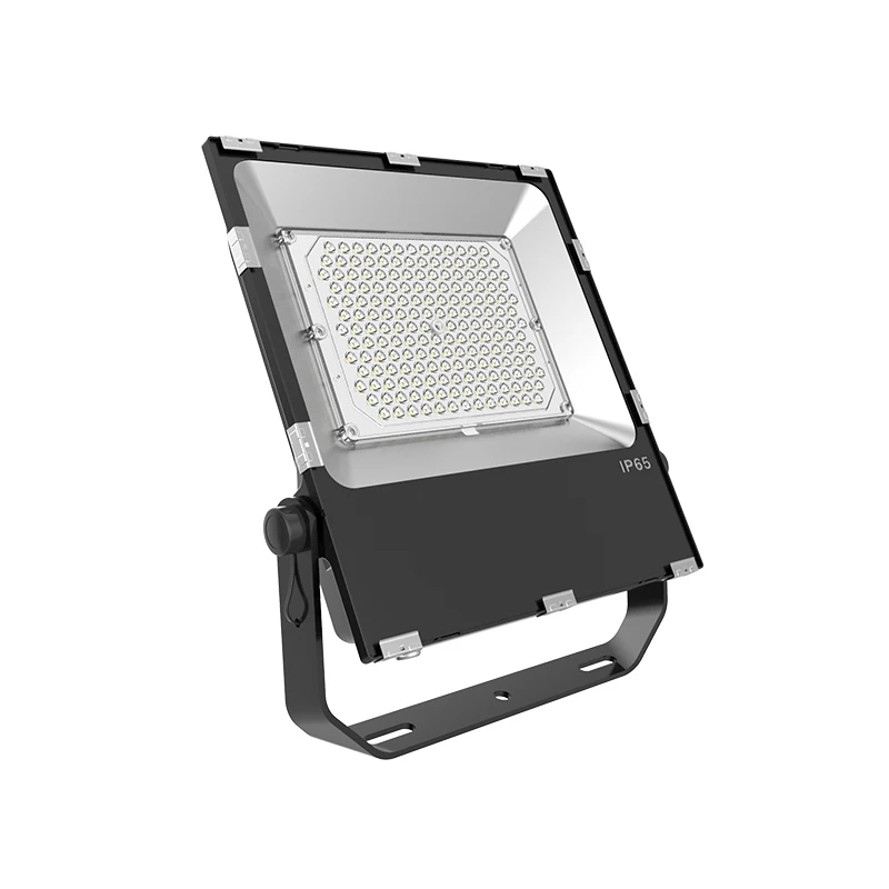 Светодиодный прожектор 100 Вт наружный