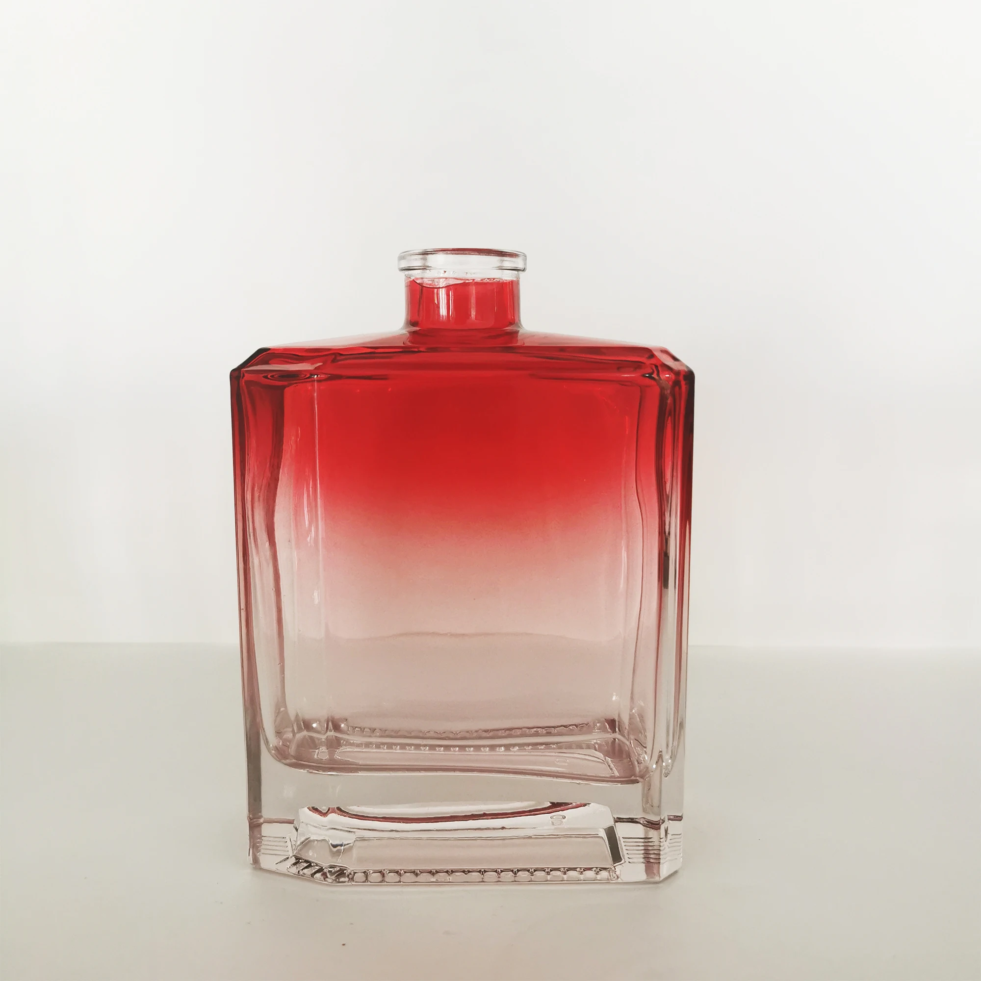 Customized  500ml  Whisky Bottle Bottom Concave Vodka Tequila Bottle Rum Glass Bottle 75cl  - Buy