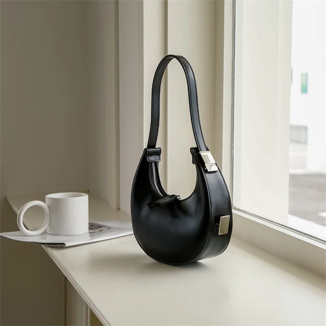 Custom PU Leather Mini Clutch Moon Shape Lady  Underarm Bag Women saddle bag Single Shoulder Bag for Lady