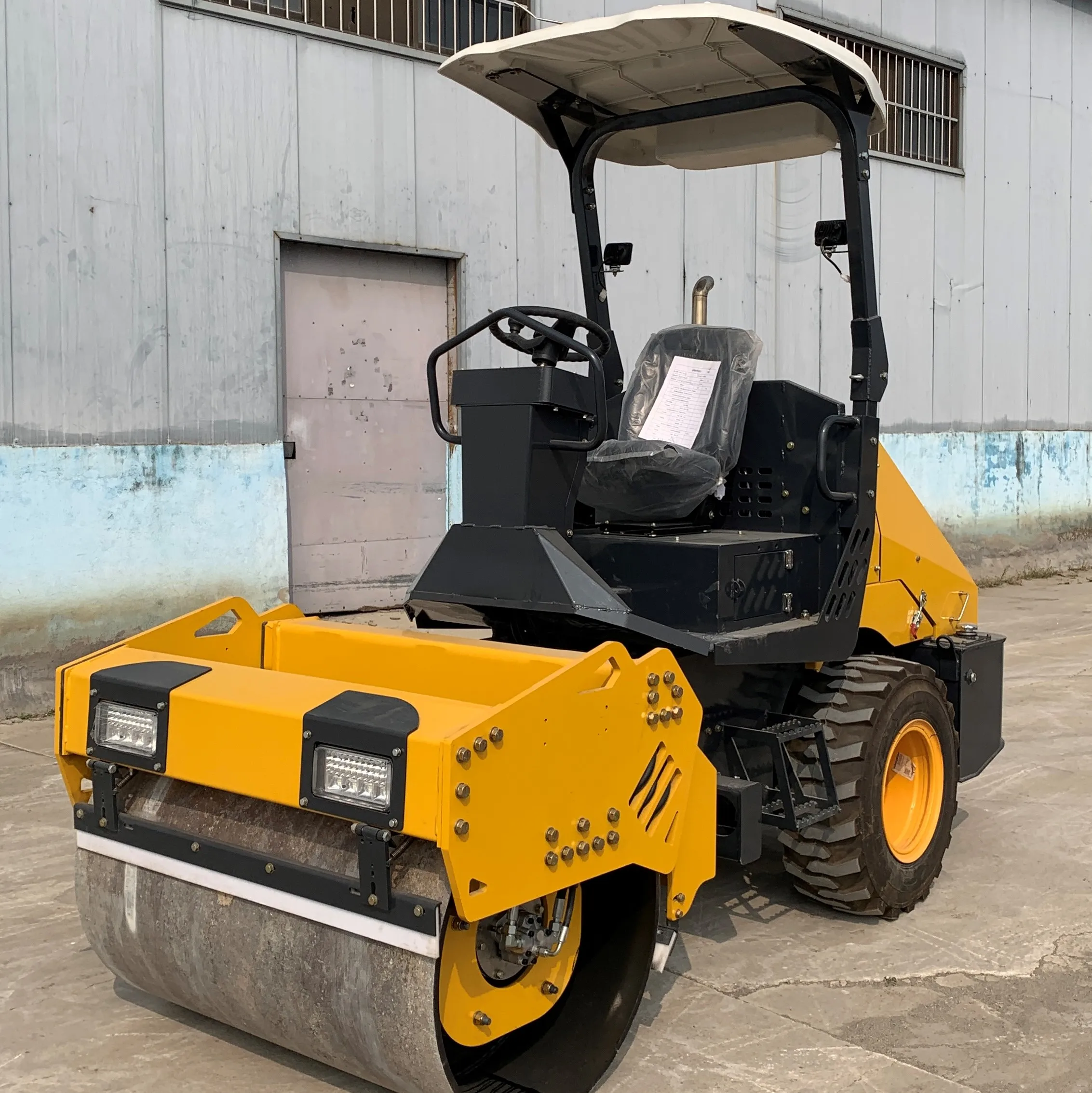 Hot Sale 4 tons 6 tons 8 tons Portable Fully Hydraulic Mini Asphalt Roller Price