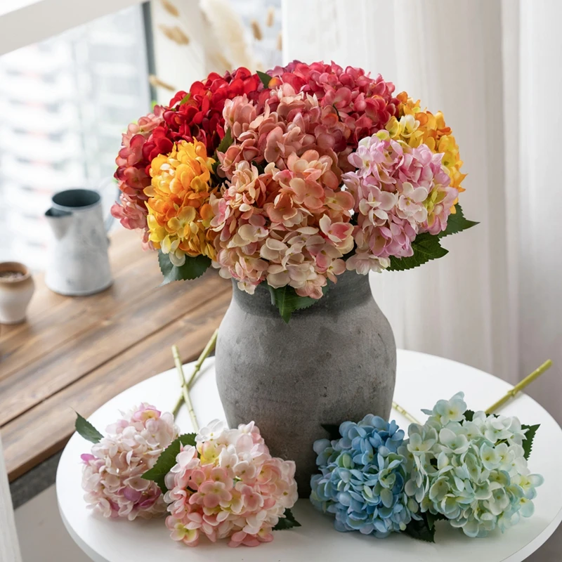 MW52666 Realistic Artificial Flowers Silk Hydrangeas Flower Arrangements for Festive Decorations