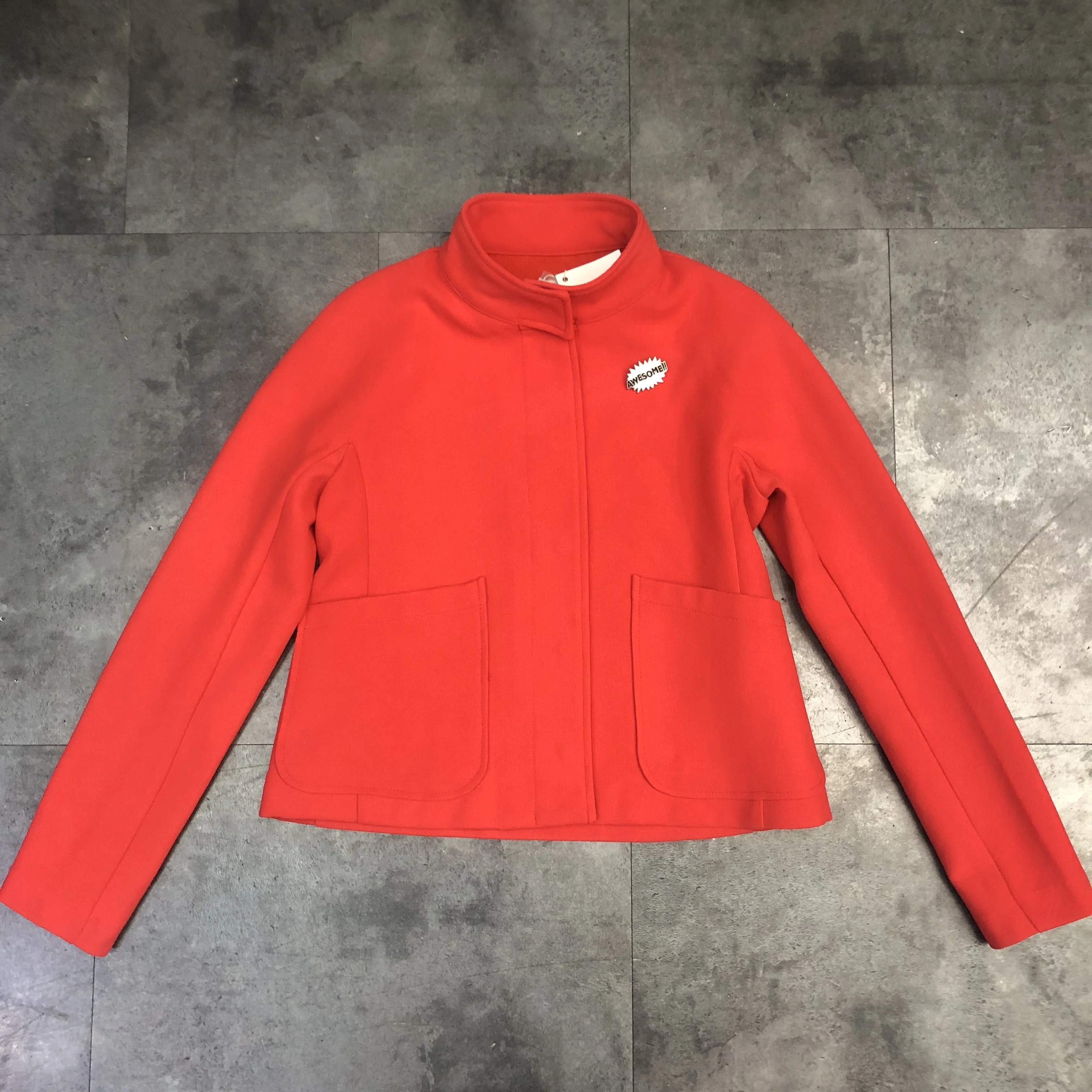 В наличии, оптовая продажа, в наличии, одежда, Европейская Женская короткая куртка, классическая красная куртка, одежда оптом