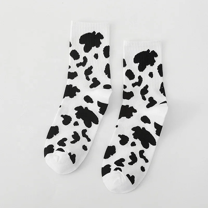 Wholesale Korean Novelty Cotton Crew Socks Black And White Cow Print Pattern Socks For Women