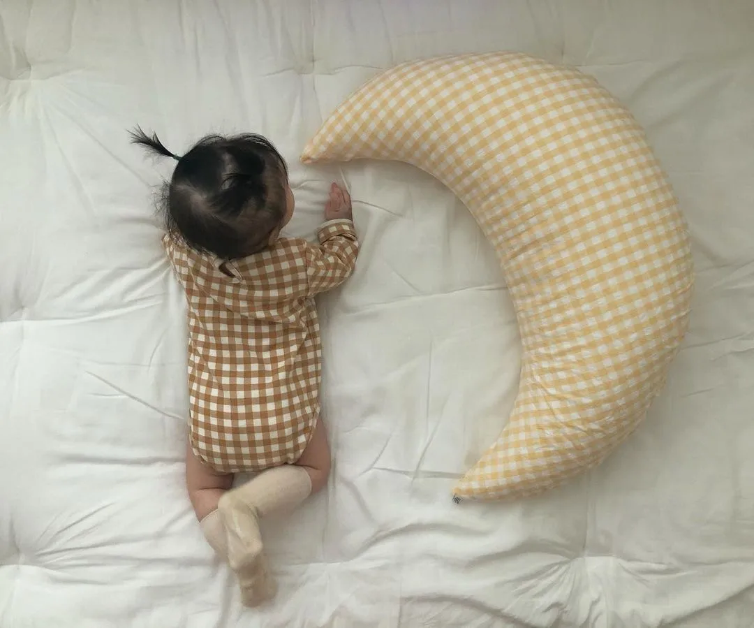 For Pregnant Women Newborn Baby Posing Pillow Moon Shape Infant Nursing Pillow Crib Bumper Room Decoration Pillow