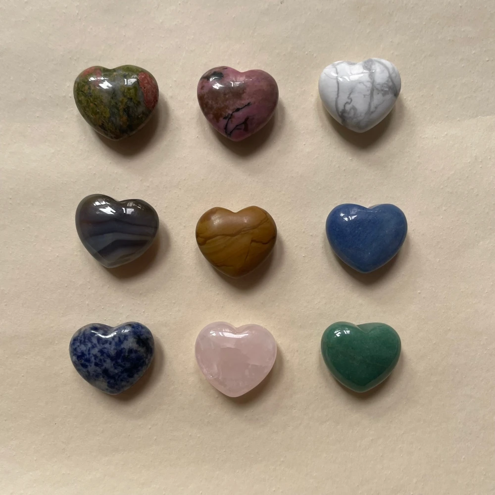Healing Heart Love Stones Crystal Figurine Amethyst Rose Quartz Tiger Eye Engraved Mascot Craft for Gift and Decor