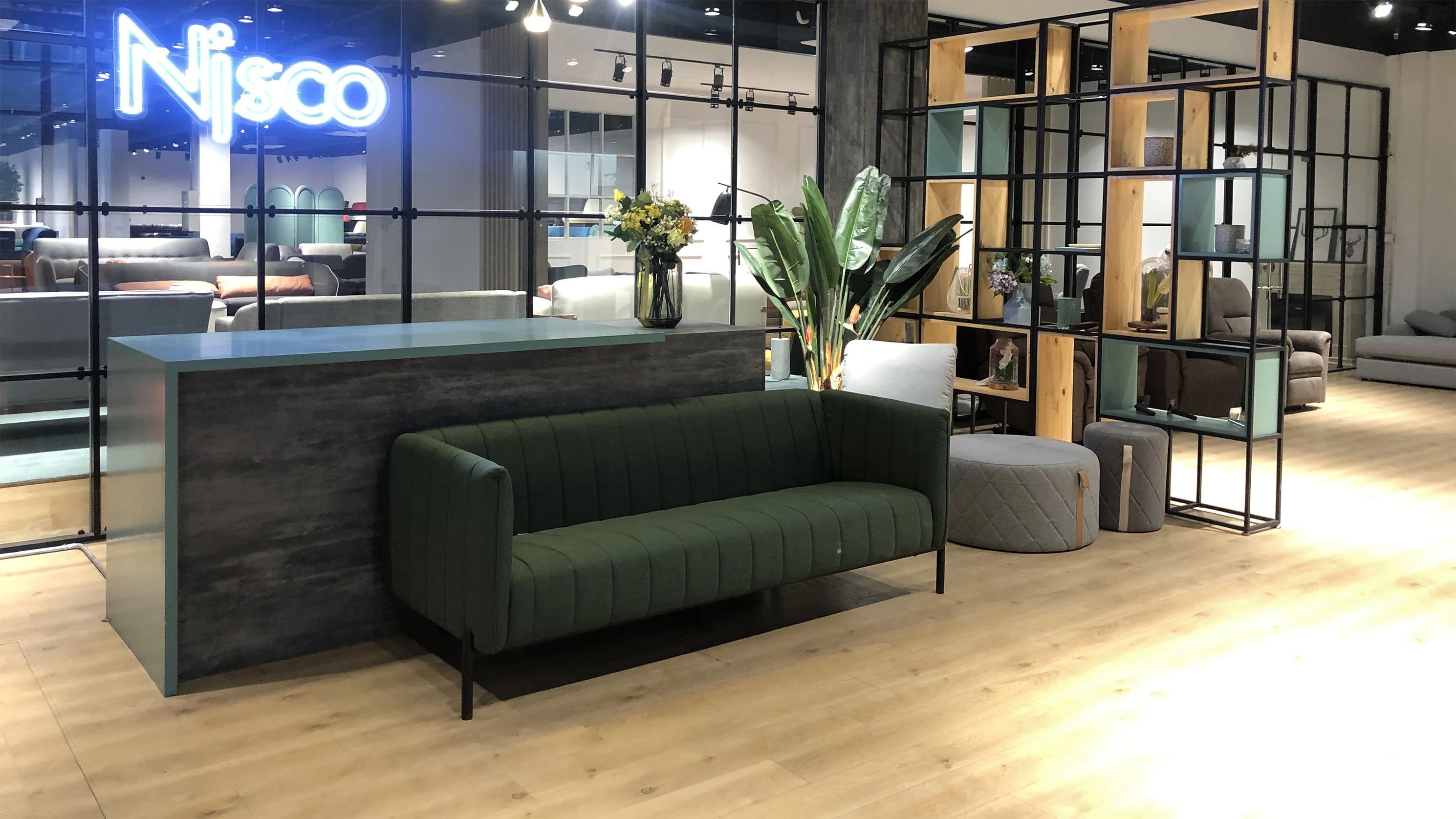 Home Furniture Electric Adjustable Bed with Remote Control